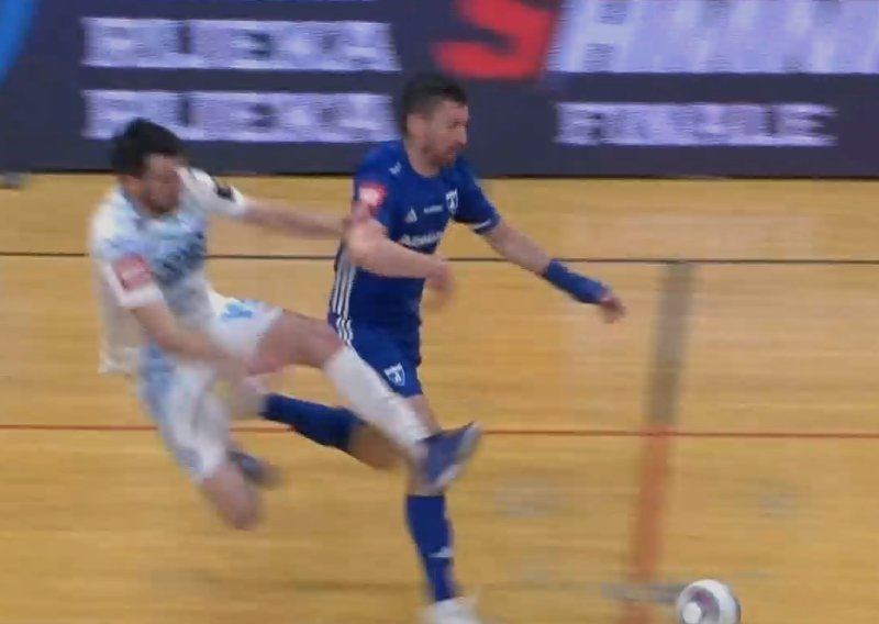 Pogledajte jedan od najgrubljih faulova u hrvatskom futsalu; nije bilo isključenja!
