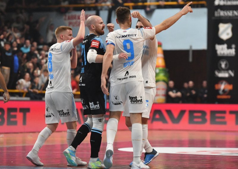 Rijeka - Futsal Dinamo 7:1! Pogledajte golove u ludoj utakmici finala malonogometnoga Kupa