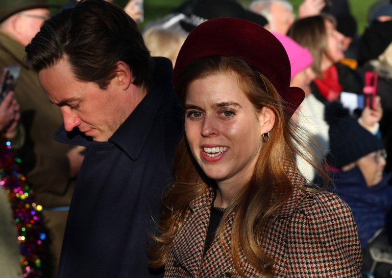 Princeza Beatrice razmišlja o bijegu iz Britanije zbog skandala njezina oca