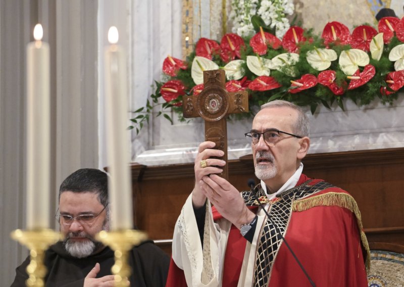 Težak presedan: Izraelska policija spriječila nadbiskupa Jeruzalema da slavi Cvjetnicu