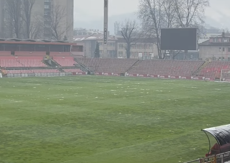 Talijani šokirani travnjakom u Zenici. 'Ovdje se igra...'