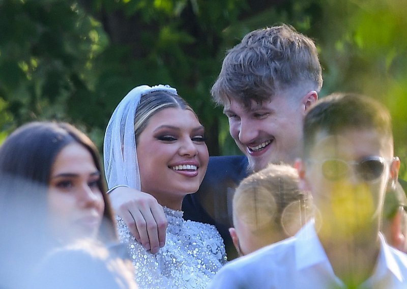 Tin i Dina Jedvaj u slatkom iščekivanju: Uskoro će postati roditelji