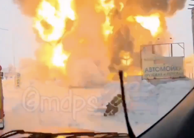 Ukrajinci udarili duboko u Rusiju, kemijski div u plamenu: 'Dronovi padaju bez prestanka'