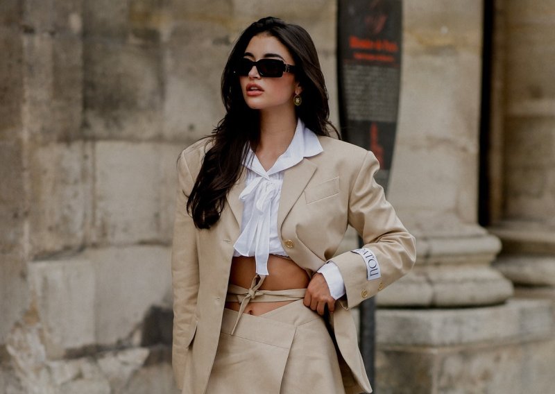 Zara ima hit suknje koje vizualno stanjuju struk i izdužuju figuru