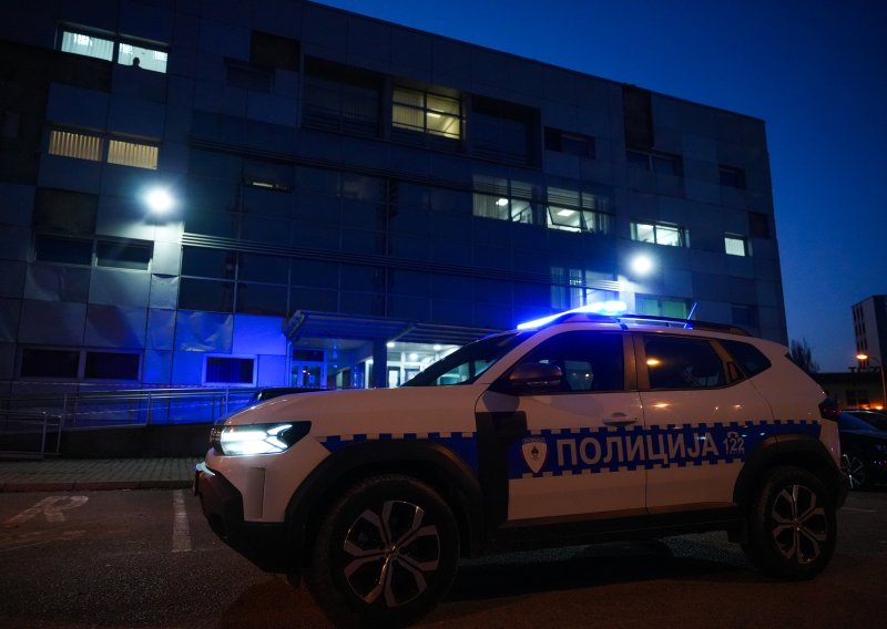 U BiH uhićeni policajci, osumnjičeni za organiziranje maloljetničke prostitucije, otkriveno ime organizatora