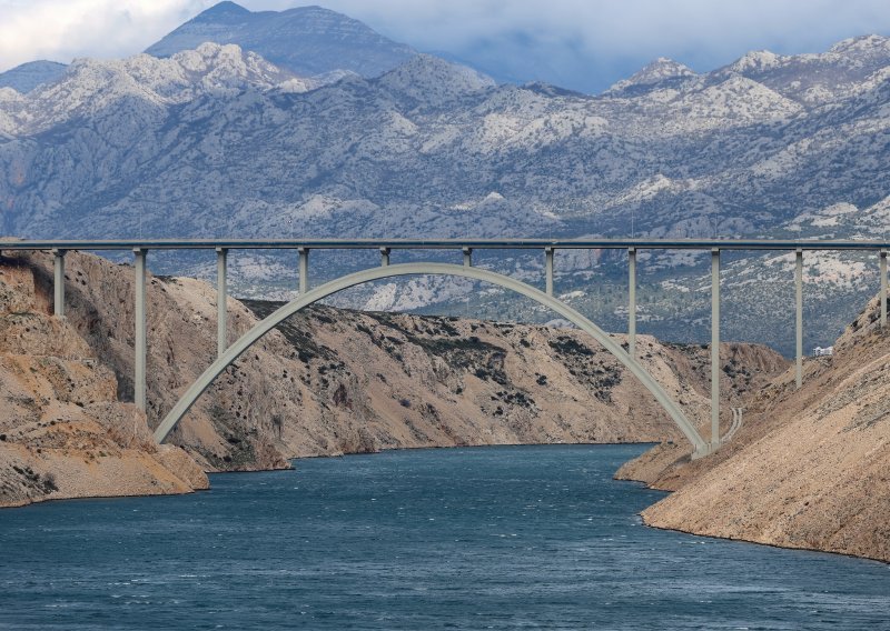 Bura na cestama: Ovo su zabrane i ograničenja