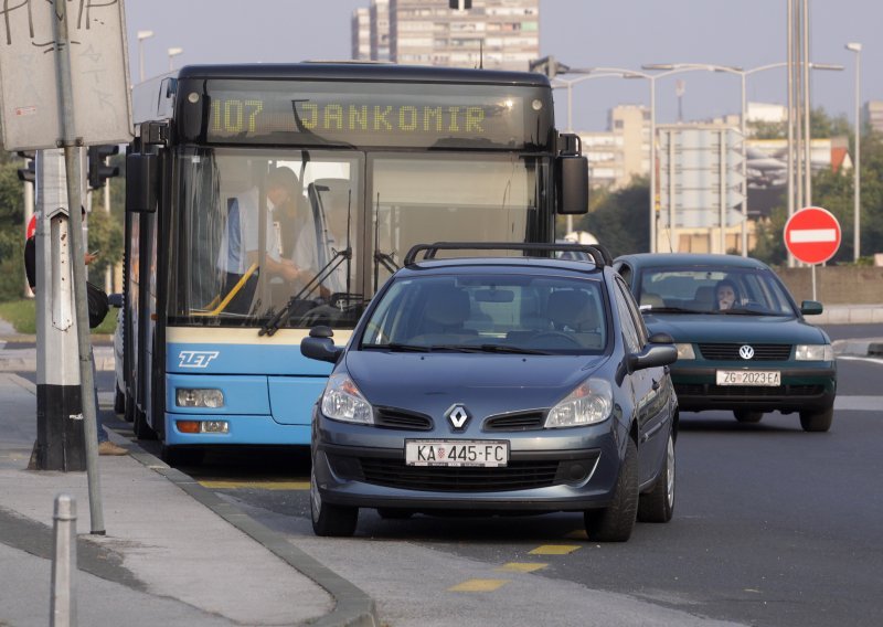Zbog ove loše navike u prometu možete biti kažnjeni 130 eura