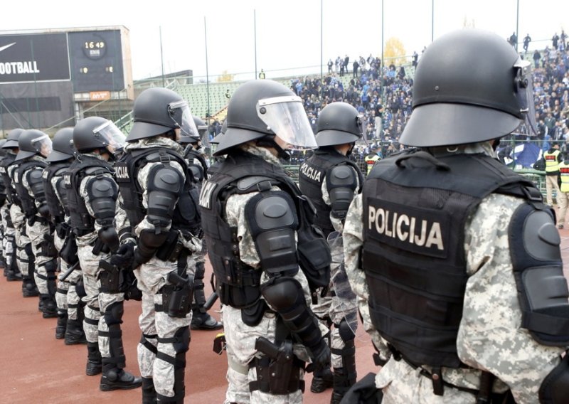 Policija u Zenici uoči utakmice s Talijanima uvodi dodatne mjere osiguranja