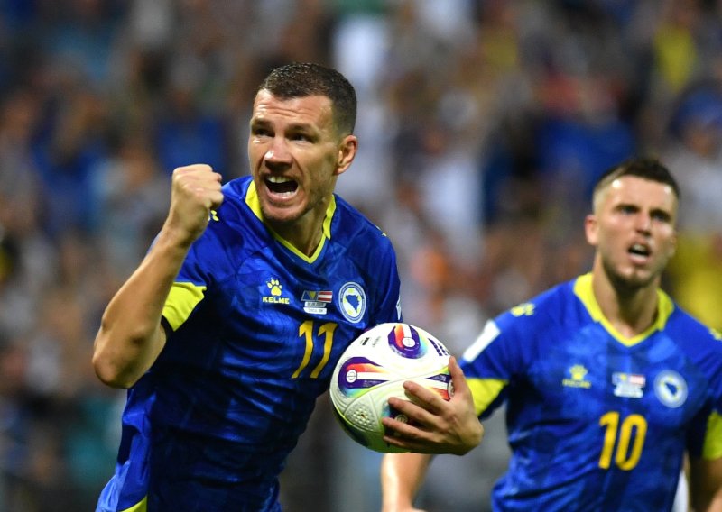 Šok za navijače BiH: Državna televizija neće prenositi utakmice Zmajeva na SP-u!?