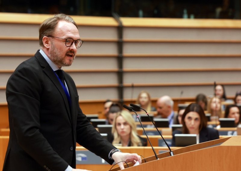 Europska komisija pozvala sve članice: Potrebna je koordinacija za energetsku krizu