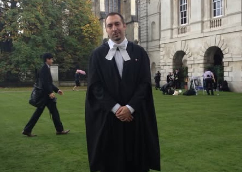 Tomašević odgovorio oporbi: 'Istina je. Nisam nikad studirao na Oxfordu'