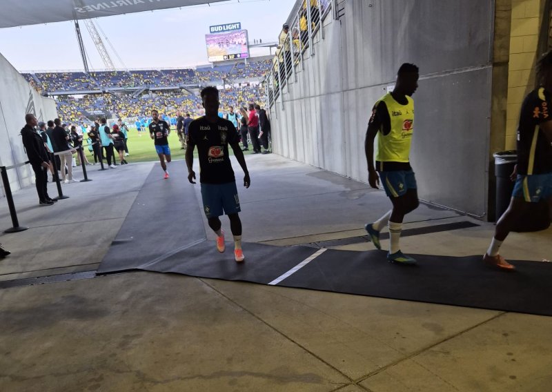 Od svih brazilskih igrača samo je jedan došao pozdraviti djecu; iznenadit ćete se koji