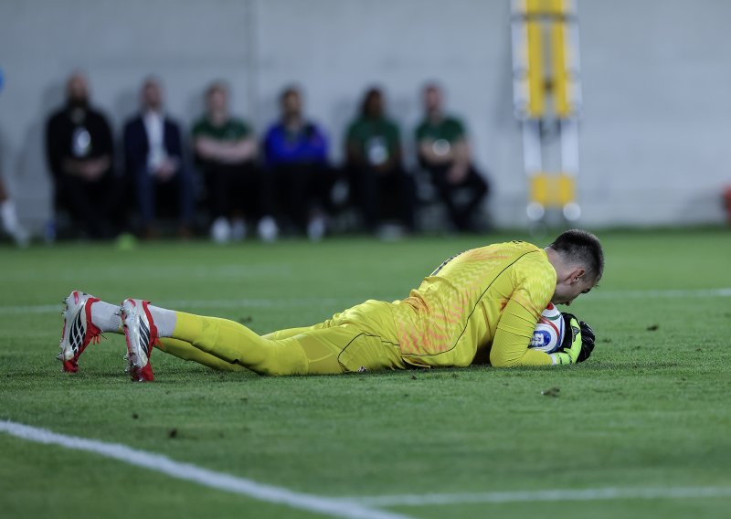 Fenomenalna obrana Livakovića! Pogledajte što je 'skinuo' Brazilcima