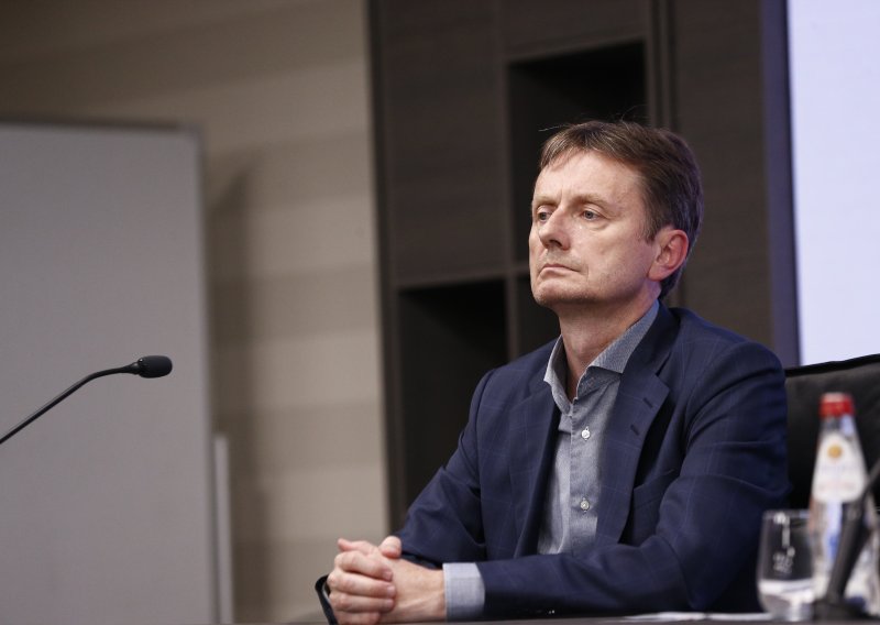 Šokantna izjava srbijanskog ministra: 'Ne upisujte djecu na blokaderske fakultete, vratit će vam ih u lijesu'