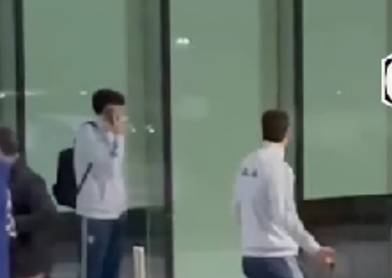 Pogledajte kako je Italija dočekala svoje igrače nakon debakla u Zenici: Tragičar izoliran, Donnarumma u šoku