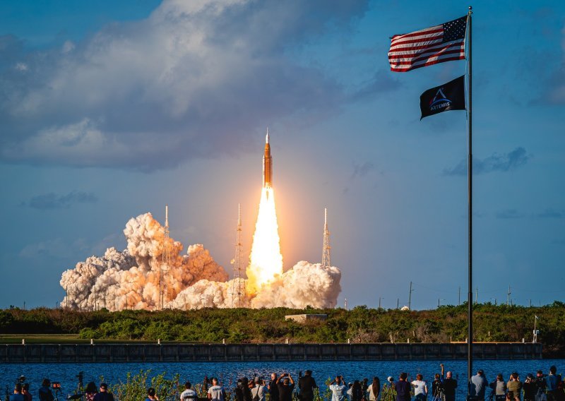 VIDEO NASA lansirala Artemis II! 'Prekrasan pogled. Imamo predivan izlazak Mjeseca!'