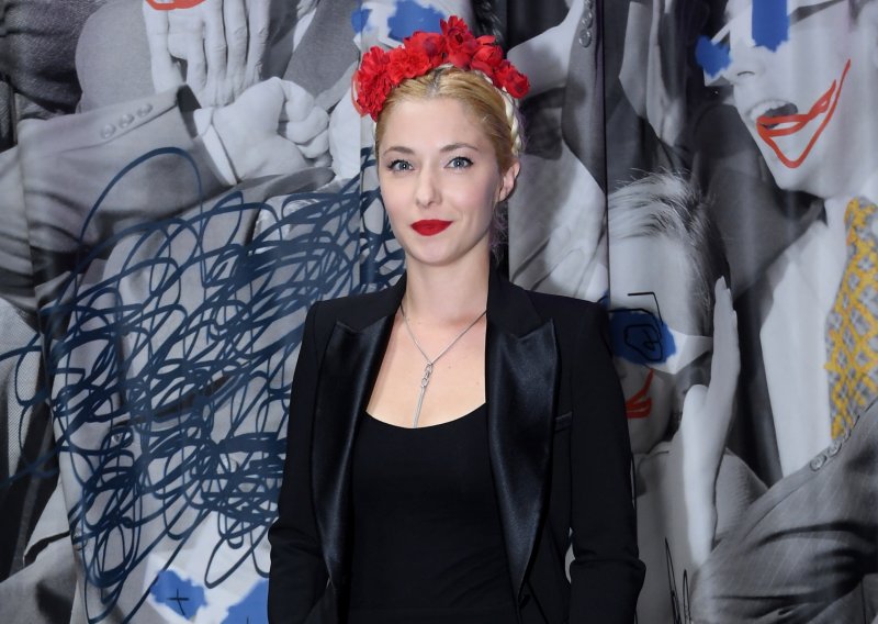 Jagoda Kumrić pokazala je trudnički trbuščić, otkriveno je kada stiže beba