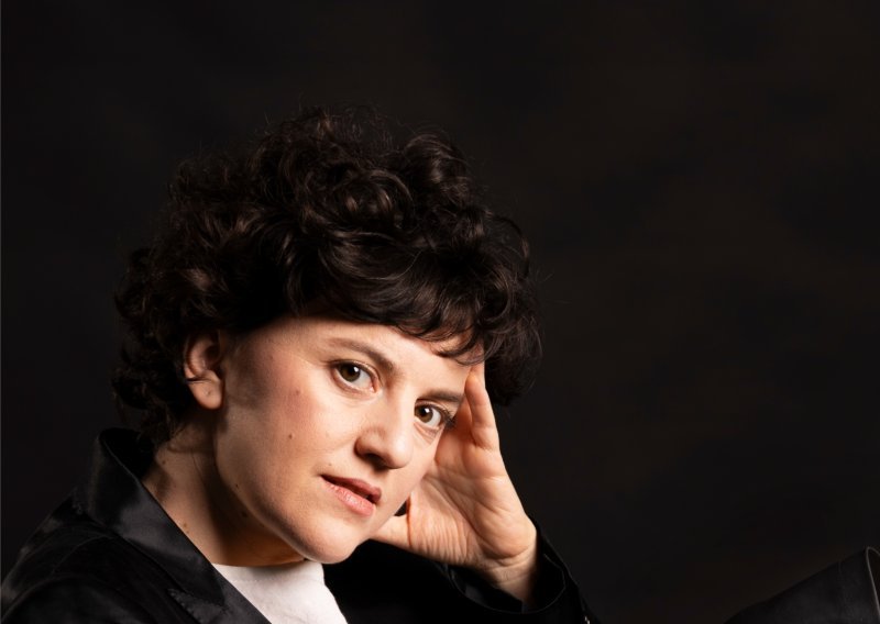 Maja Posavec i Ivan Kapec 14. travnja donose intimni hommage velikom kanadskom pjesniku i kantautoru