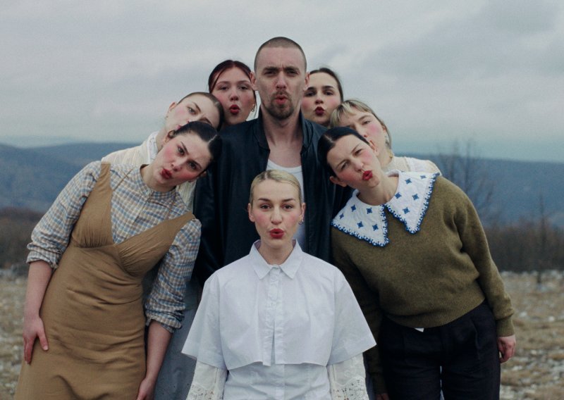 Grupa Zoster objavila novi singl 'Dok si spavao'