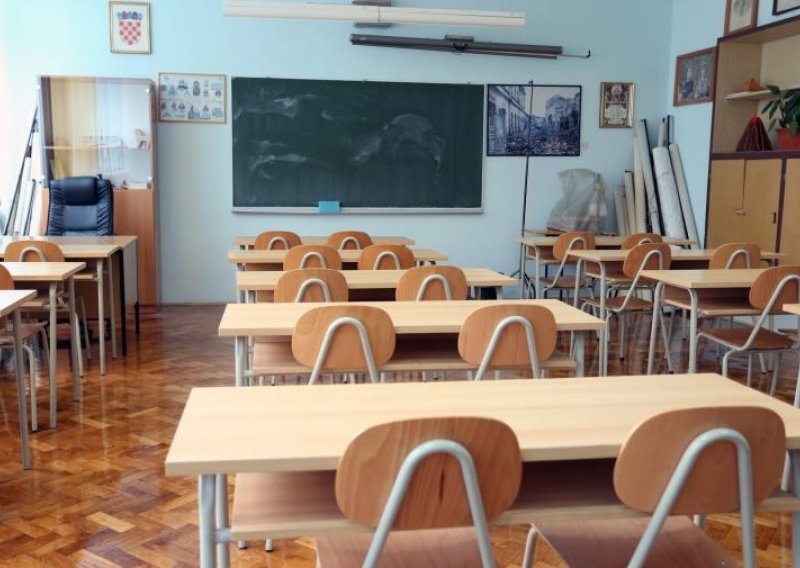Bošnjačka djeca ne idu u školu zbog bosanskog jezika