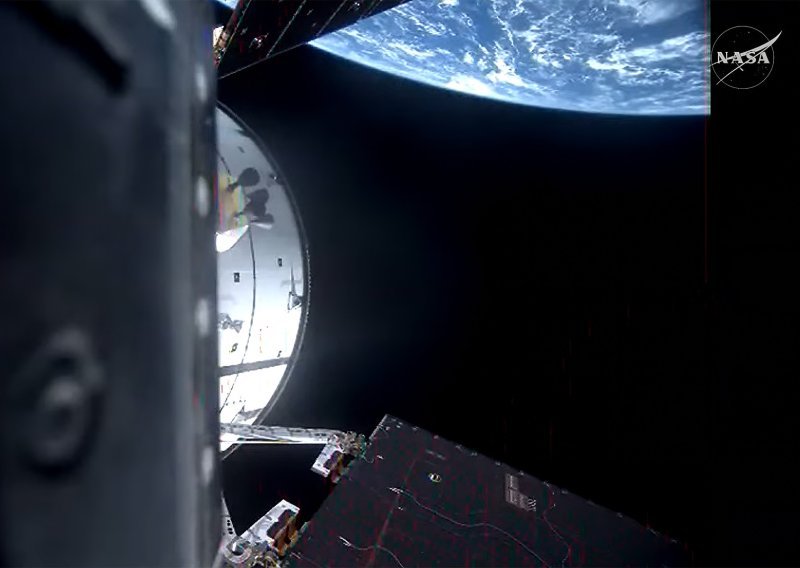 Posada Artemisa II upalila rakete i napustila Zemljinu orbitu: 'Fenomenalan pogled!'