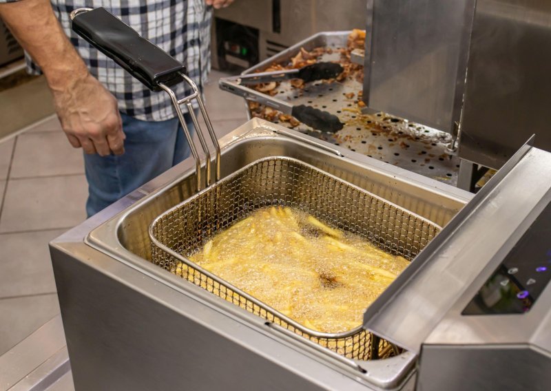 Novi unosan biznis u Europi: Masovno se krade korišteno jestivo ulje