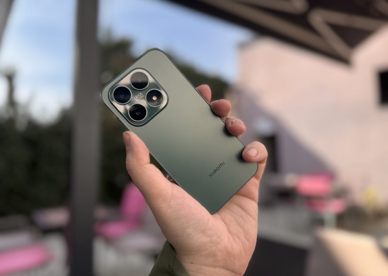 Mini Android za velikodušno iskustvo: Isprobali smo Xiaomi 17