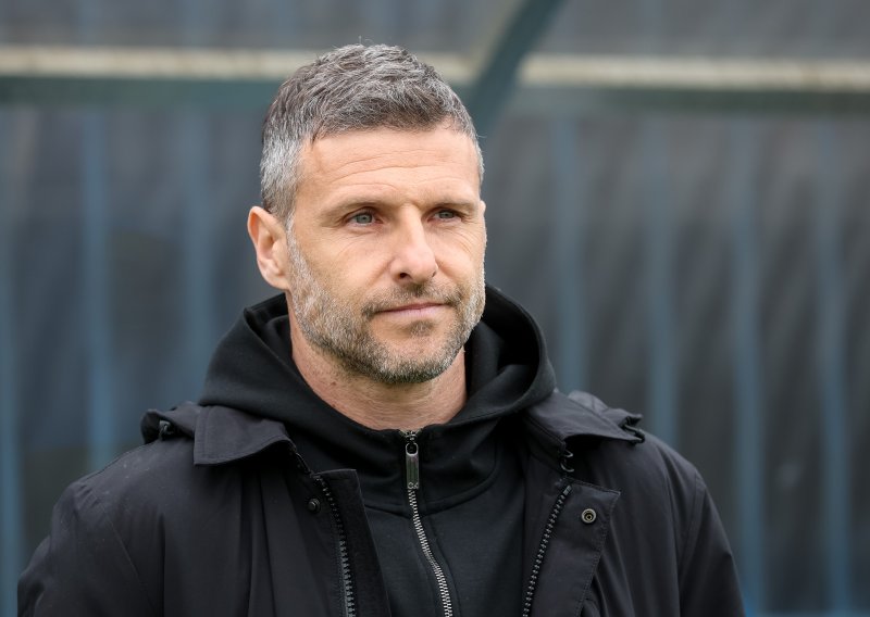 Trener Osijeka ljut zbog priče o transferu zvijezde: 'Uoči svake utakmice događa se isto'