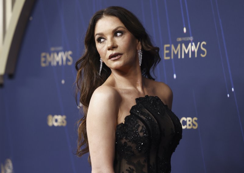 Catherine Zeta-Jones dirnula objavom za kćerin rođendan, javio se i Michael Douglas