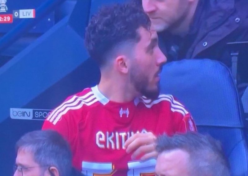 Ovo najbolje opisuje Liverpoolov raspad; pogledajte zašto su navijači bijesni