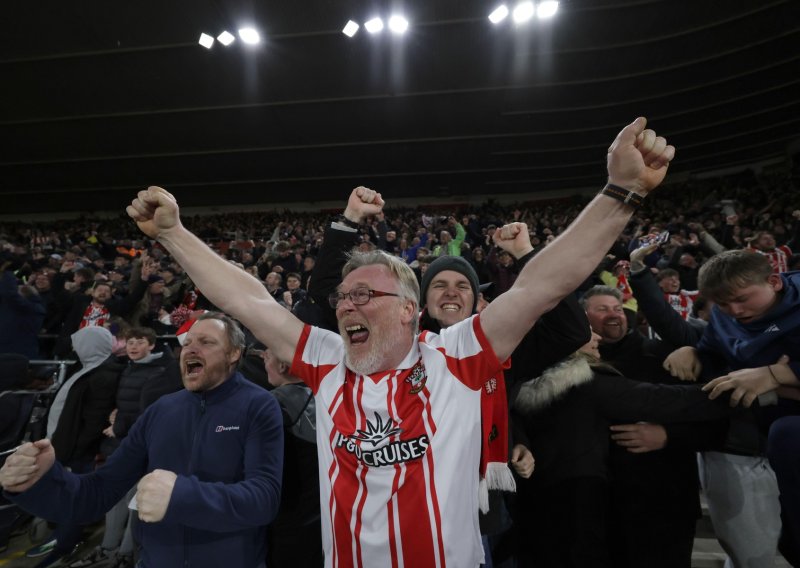 Senzacija u Engleskoj: Drugoligaš izbacio Arsenal iz FA Kupa