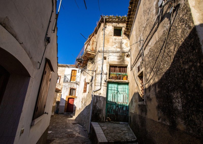 Talijanske kuće za euro kriju neugodnu činjenicu: 'Ponekad se to čini kao najskuplja odluka'