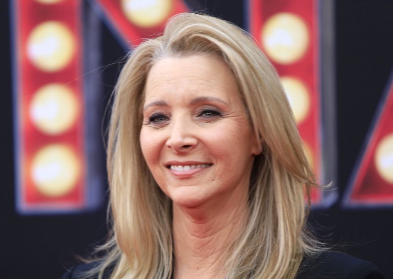 Lisa Kudrow otkrila na što je morala pristati samo 10 dana nakon poroda