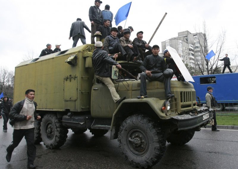 Opća mobilizacija u Kirgistanu