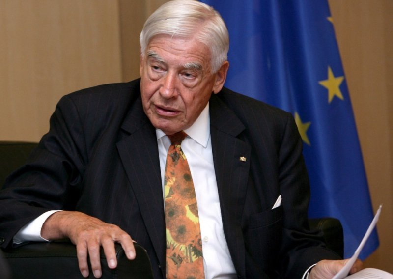 Preminuo Christian Schwarz-Schilling, bivši Visoki predstavnik za BiH