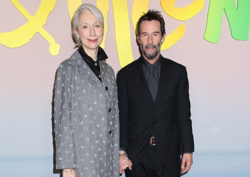 Ruku pod ruku i bez suvišnih riječi: Keanu i njegova Alexandra opet zajedno u javnosti