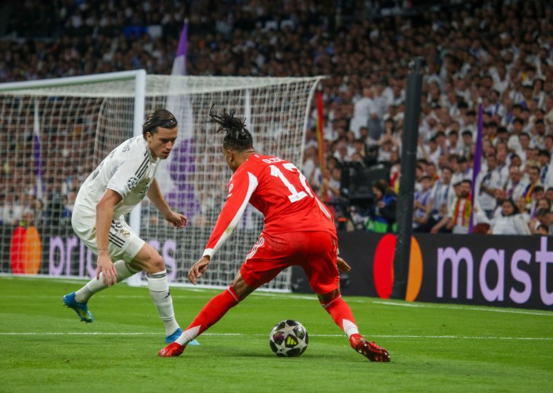 Čim je završio spektakl u Madridu stigli su prvi žestoki napadi na trenera Reala: 'To nije normalno'