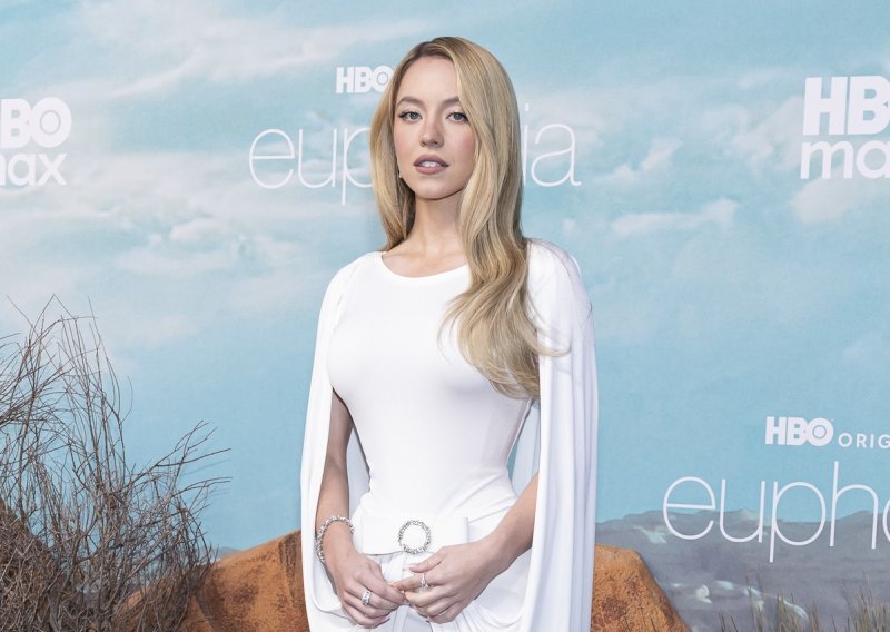 Zaboravite sve što ste do sad vidjeli: Sydney Sweeney u haljini staroj 19 godina izgleda nestvarno