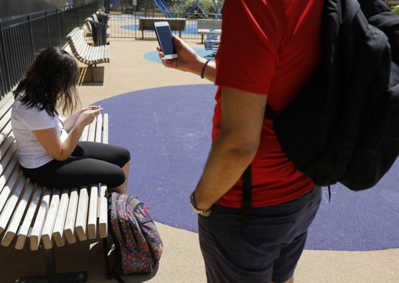 Četiri mjeseca nakon: Australija traži potporu drugih država u zabrani društvenih mreža za mlade