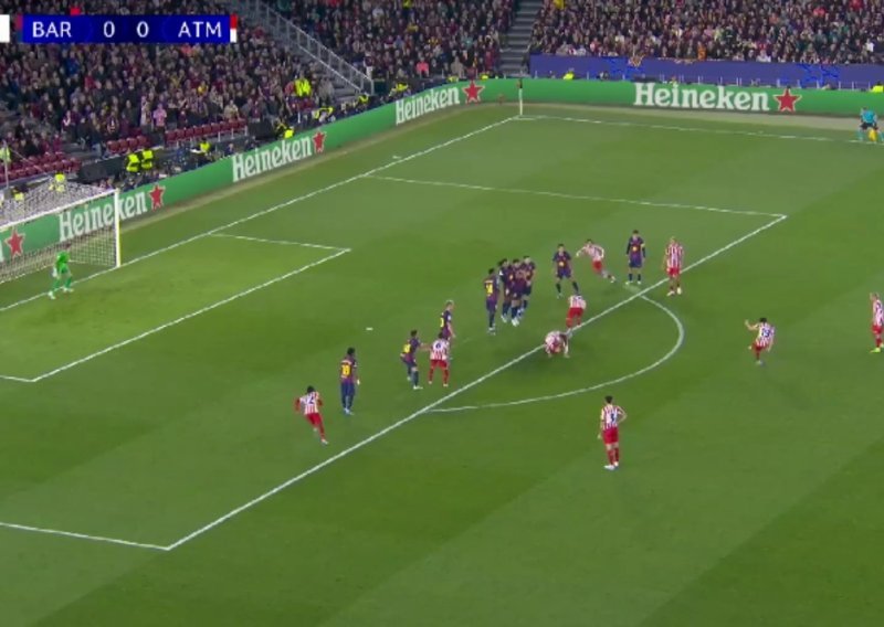 Ludnica na Camp Nouu: Pogledajte crveni karton zvijezde Barce i golčinu Atletica