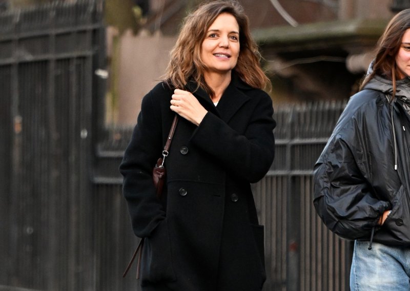 Zaboravite tenisice: Katie Holmes dokazuje da je ovaj model jedini koji trebate ovog proljeća