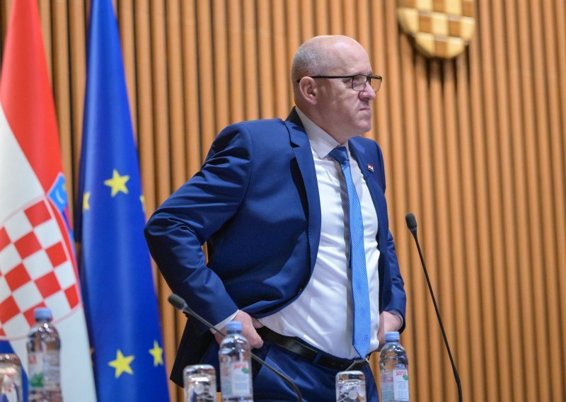 Bačić otkrio koliko je novaca dosad isplaćeno mladima koji kupuju prvu nekretninu