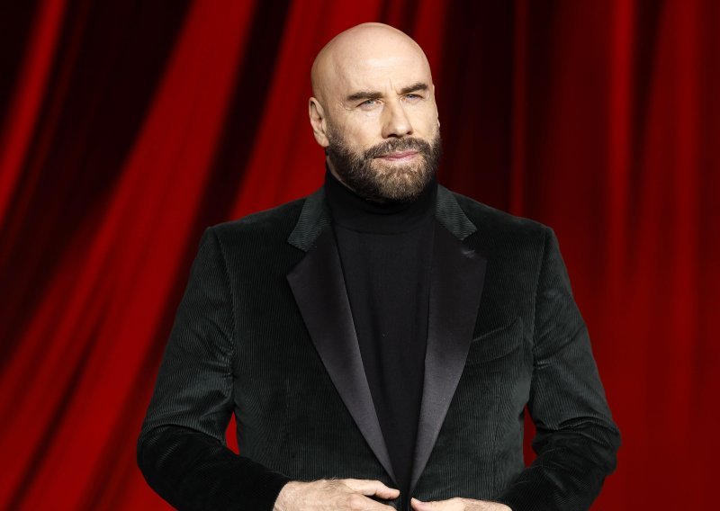 Lijepa Travoltina kći privukla sve poglede, a otac joj je uputio emotivne riječi