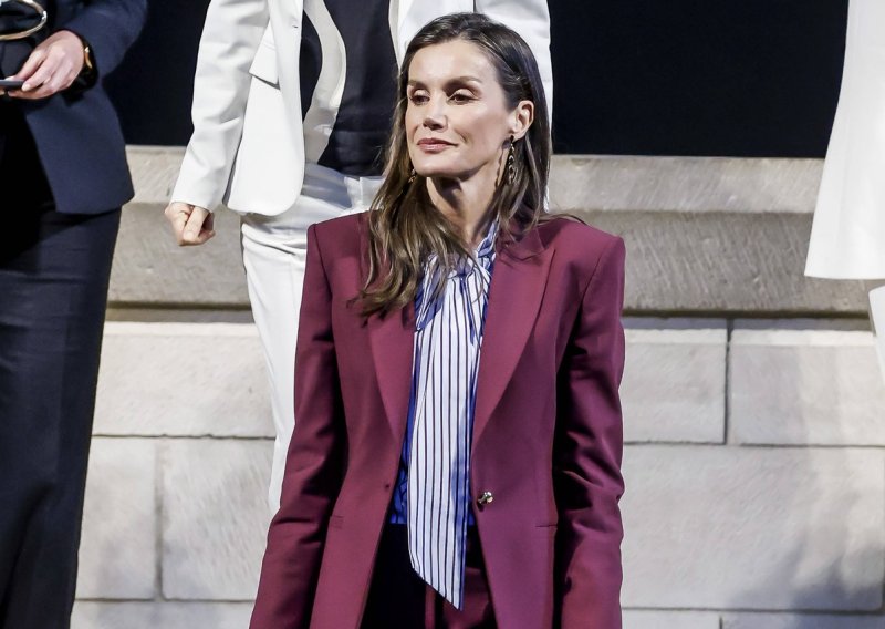 Kraljica Letizia izvukla iz ormara staro odijelo pa pokazala trik zbog kojeg ono izgleda skuplje