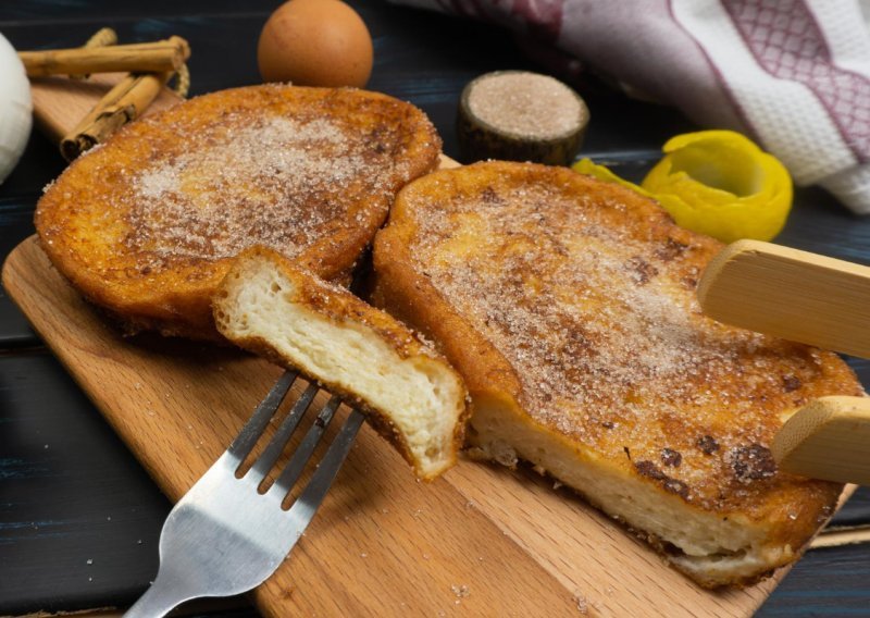 Pohani kruh bit će puno ukusniji ako ga prestanete pržiti i prije pečenja napravite ovo