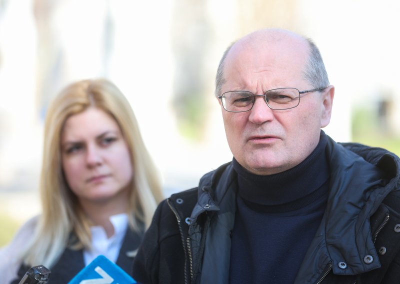 HSLS: 'Za oštećen automobil do 5000 eura, a za uništeni grob pokojnika tek 3000 eura?'