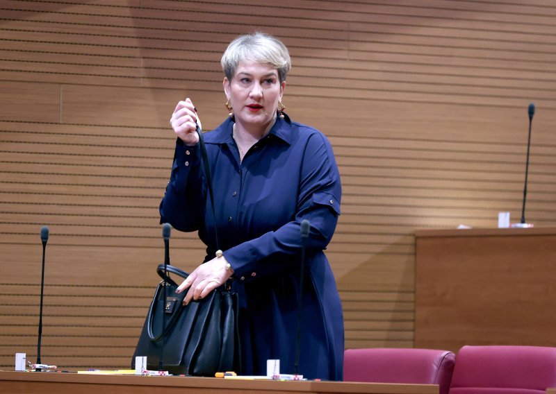 Marković žestoko odgovorila DP-u: Stranka s rejtinogom od 2% dijeli lekcije o domoljublju