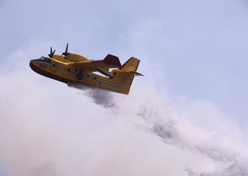 Kanaderi spremni za protupožarnu sezonu, evo koliko ih imamo