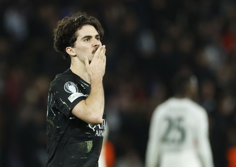 Srušen je rekord jednog od najvećih veznjaka u povijesti nogometa