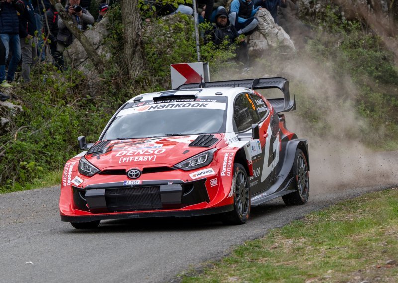 Evans i Solberg već prvog dana morali odustati: Pajari iskoristio priliku i preuzeo vodstvo